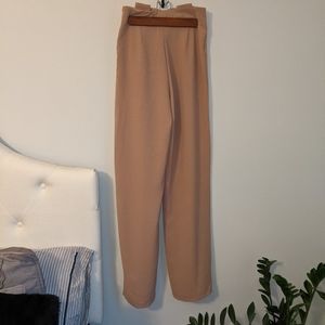 Wide leg tan pants fits as an xs